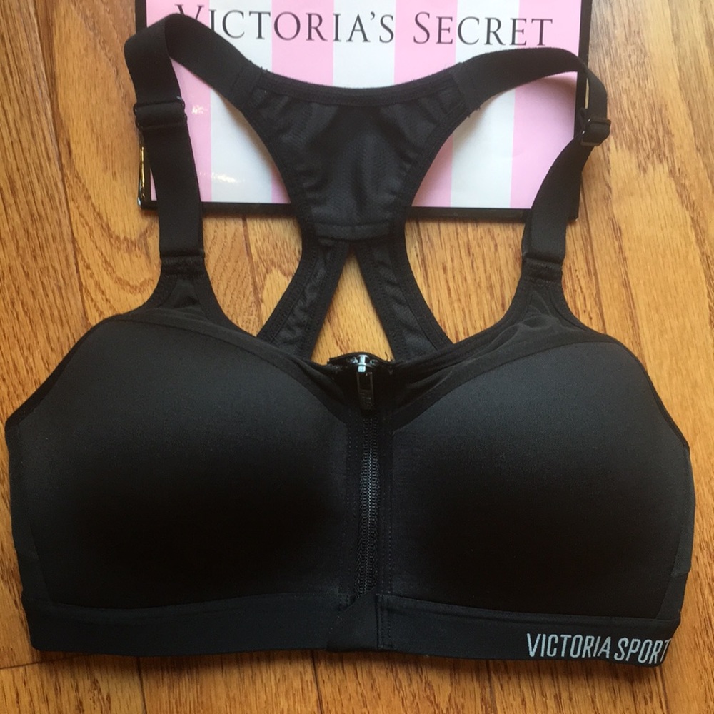 Victoria’s Secret Sport Front Zip Racerback Padded Sports Bra size 32B Black